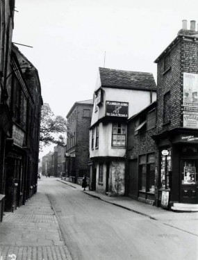 Skeldergate pub Plumbers Arms