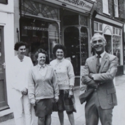 Leeming & Salisbury staff 1986