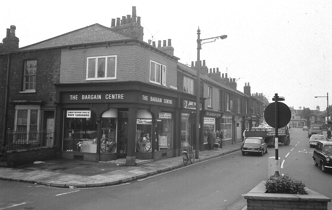 Bargain Centre in Bishopthorpe Rd, 1960s